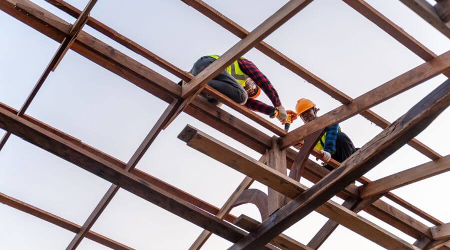 Expert Emergency Roof Repairs services in Bledsoe, TX